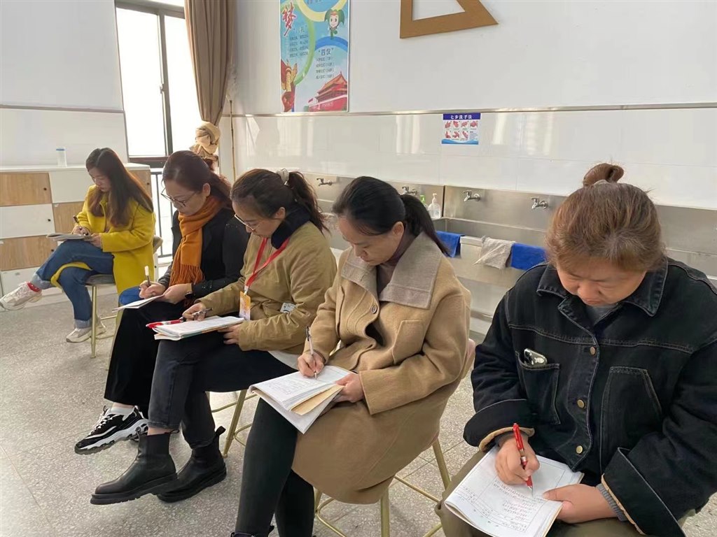 b1ef98125d384b8305eb27fb89648e3.jpg b1ef98125d384b8305eb27fb89648e3.jpg