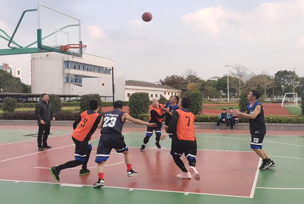 30063943f20243d04020c5fc689e769_副本.jpg