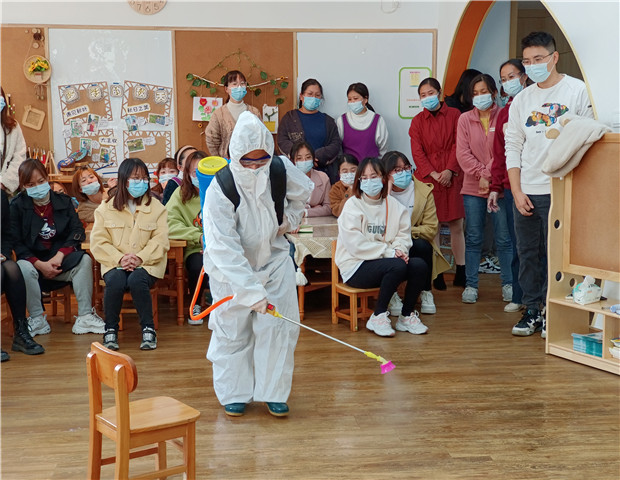 2021.11.16 龙幼守护平安果之三：全力以“复”，静待归期12.jpg