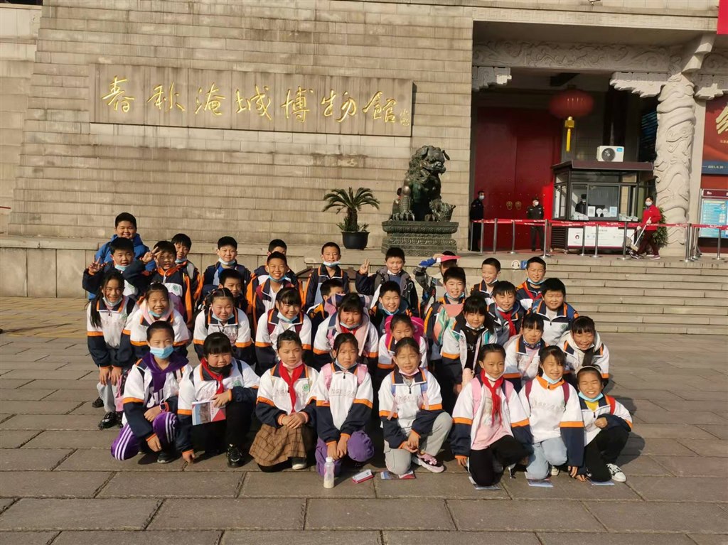 11be721998c1b851a2eba54b053a01f.jpg