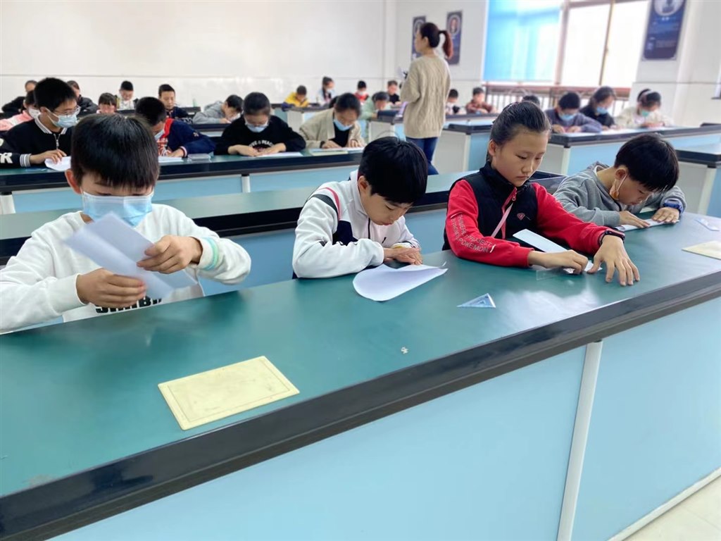 比赛现场2.JPG