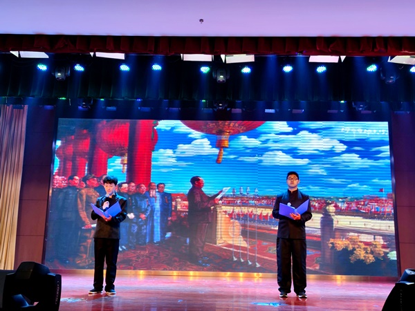 人民万岁.jpg 人民万岁.jpg