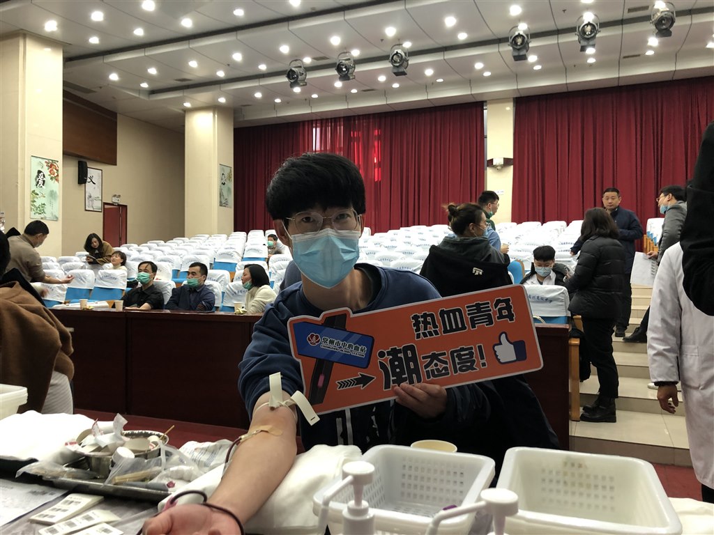 袁诚01.jpg
