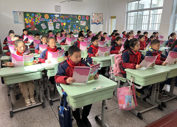 图2.JPG