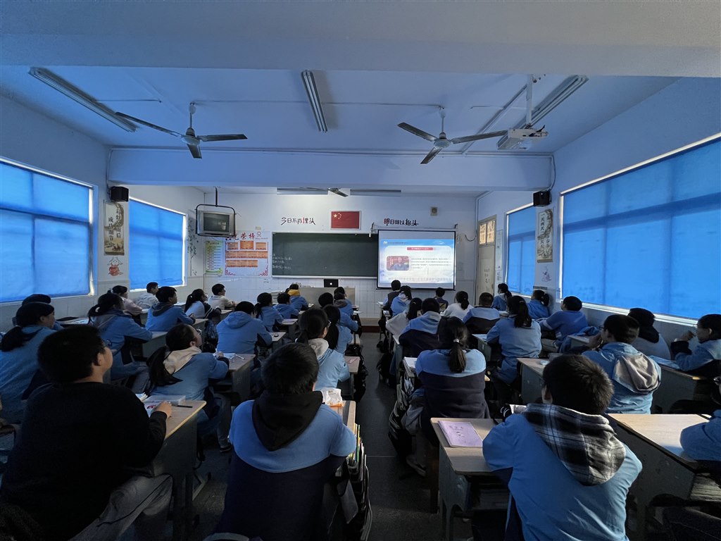 张桂梅.JPG