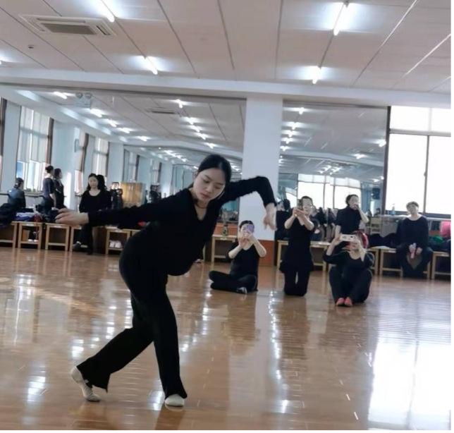 图片 1.jpg