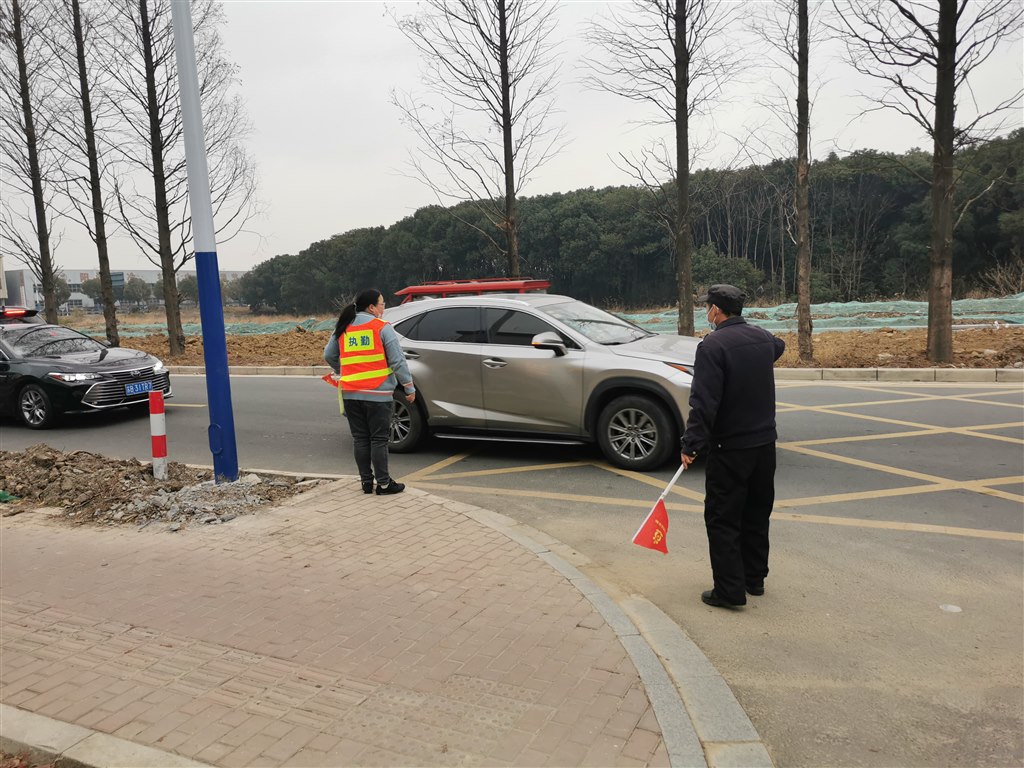 家长护航6.jpg