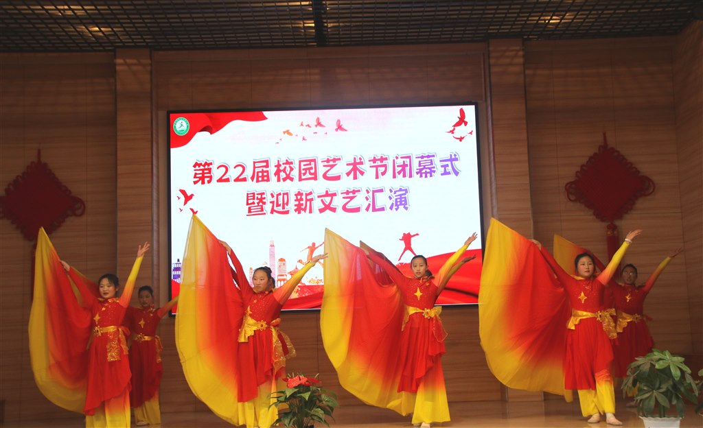 1开场舞1.jpg