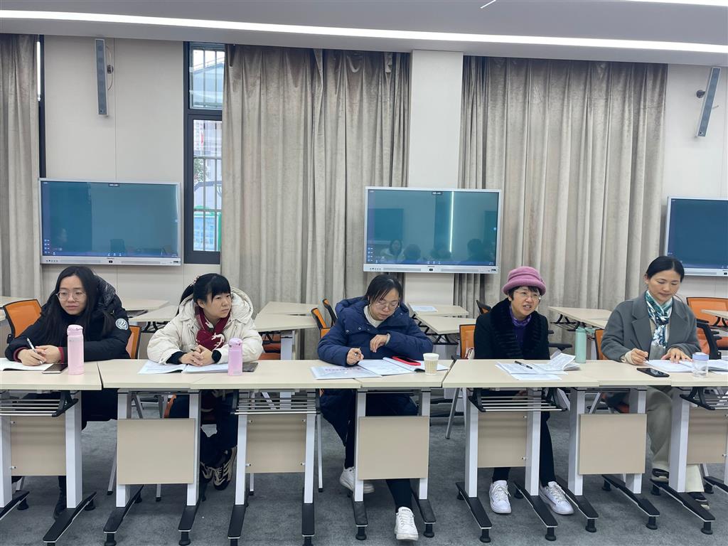 羌校点评.png