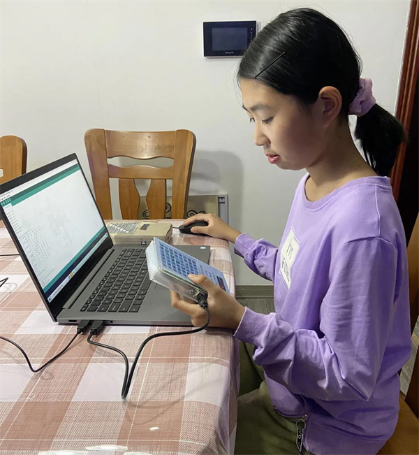青少年科技创新.jpg