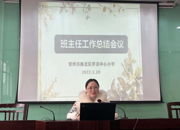 杨.jpg