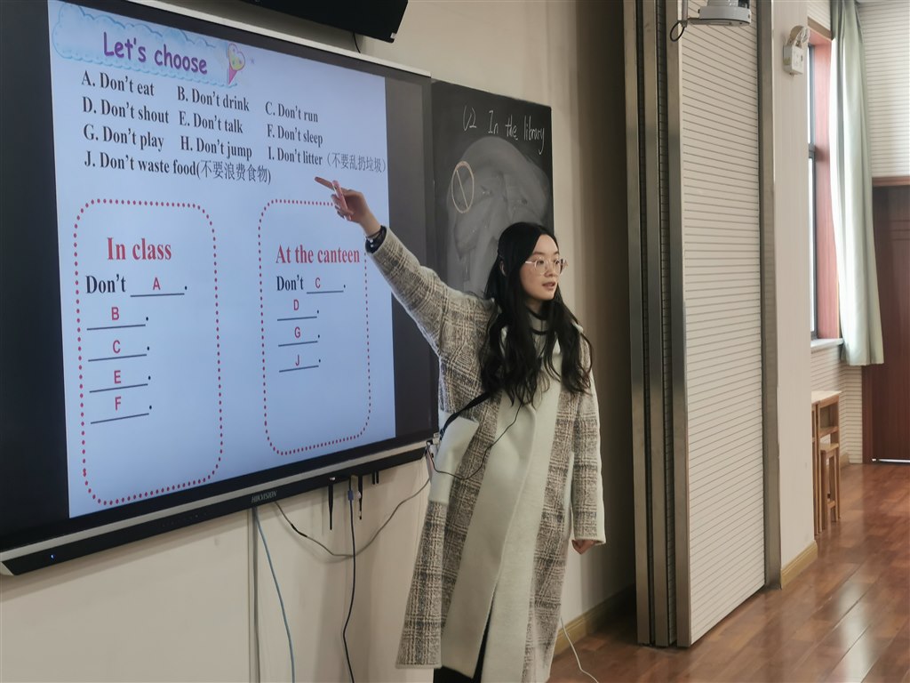 钱丽娜1.jpg
