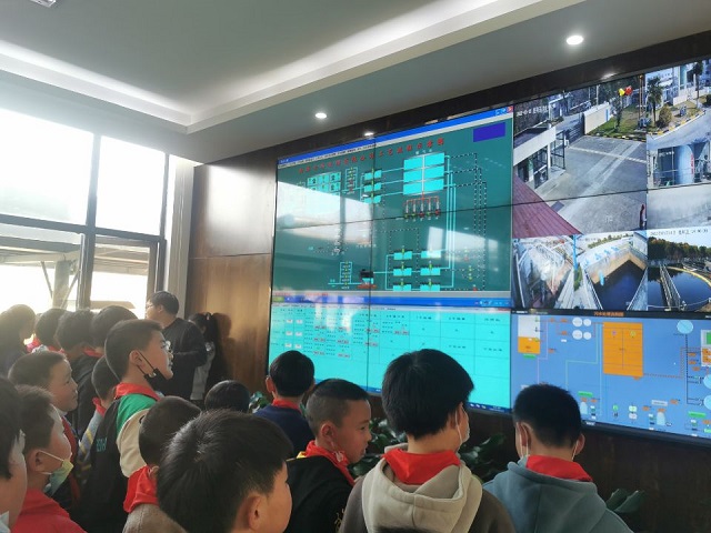 中控.jpg