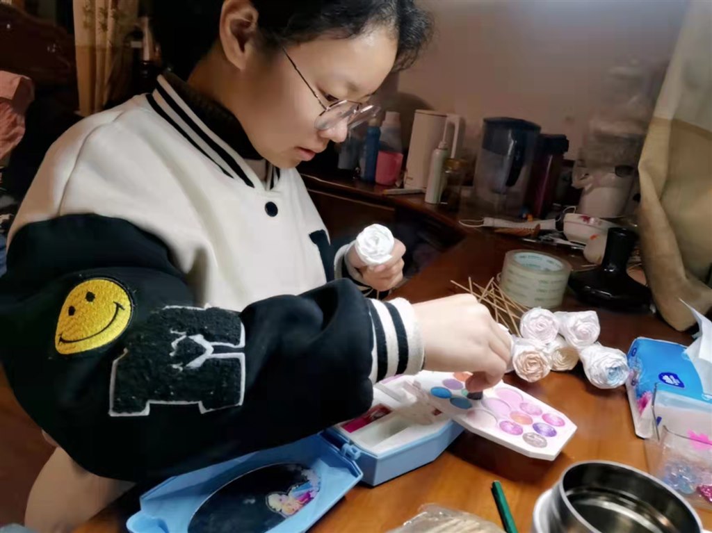 八（1）班姚梦悦1.jpg