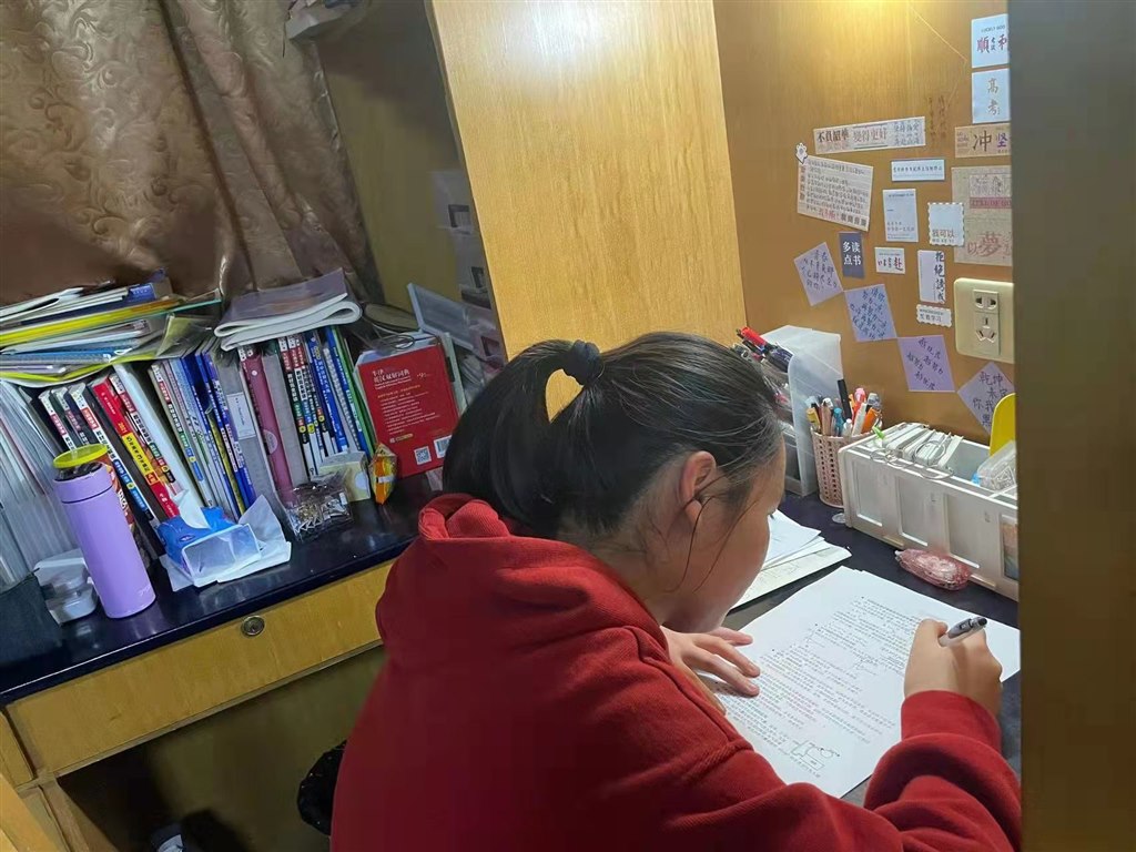 微信图片_20220320133119.jpg