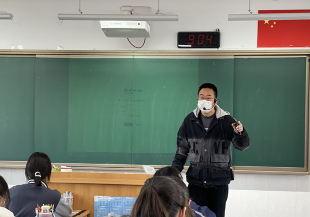 晨会_副本.jpg