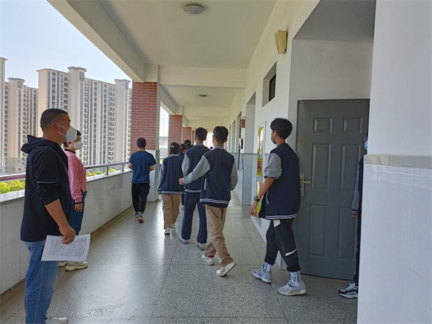 密接安置.jpg