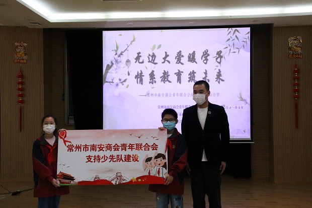 IMG_3715.JPG IMG_3715.JPG