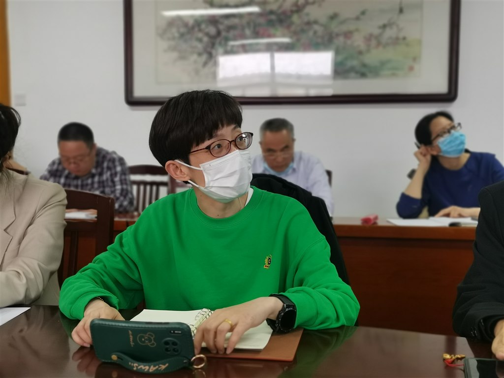 陈婷.jpg 陈婷.jpg