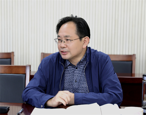 顾10.jpg