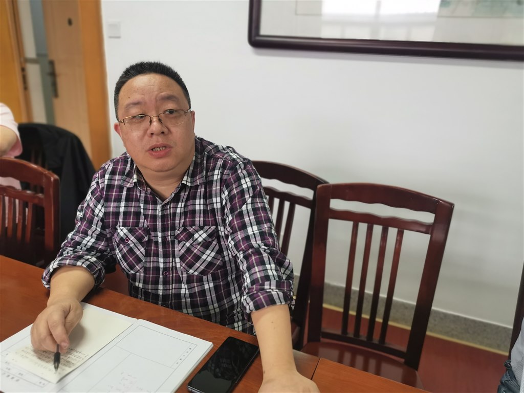 陈小冬.jpg 陈小冬.jpg