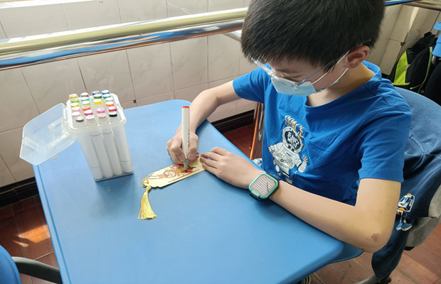 做书签3_副本.jpg