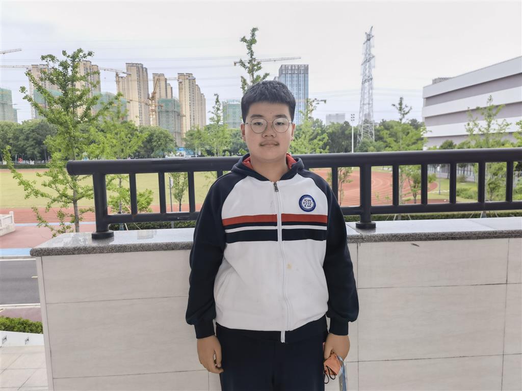 2BA9BA8422B8567139454D032503DE1F.png