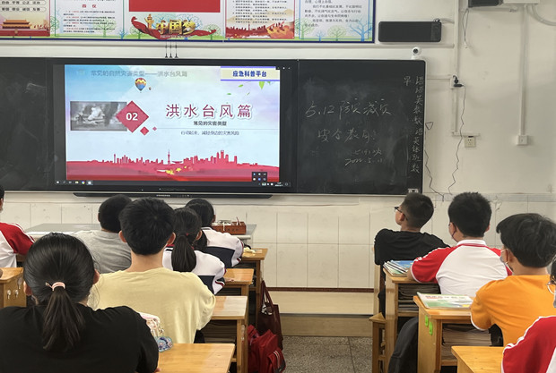 ]8MT_8ER0MI4MQ{PH9]Z6%C_副本.jpg
