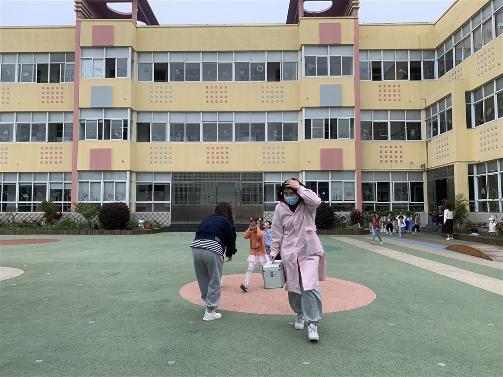 防震演练过程2.JPG