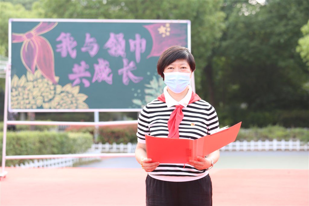 放第一张.JPG