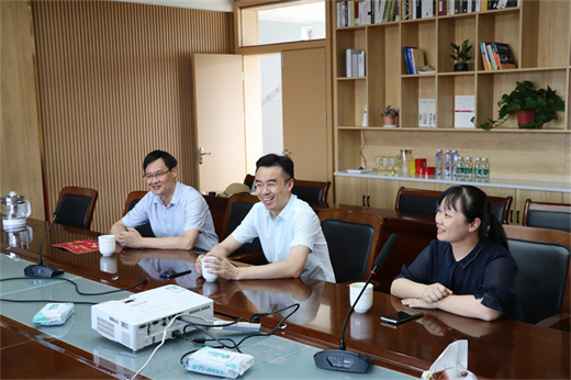 IMG_4573.jpg IMG_4573.jpg