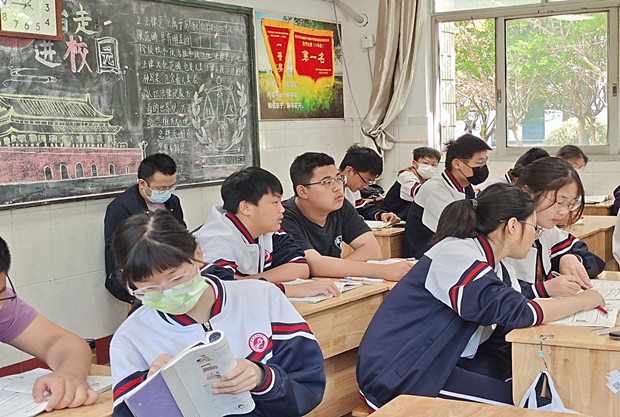 MPZQF5YYVS[QY8}R3ID16NB_副本.jpg MPZQF5YYVS[QY8}R3ID16NB_副本.jpg