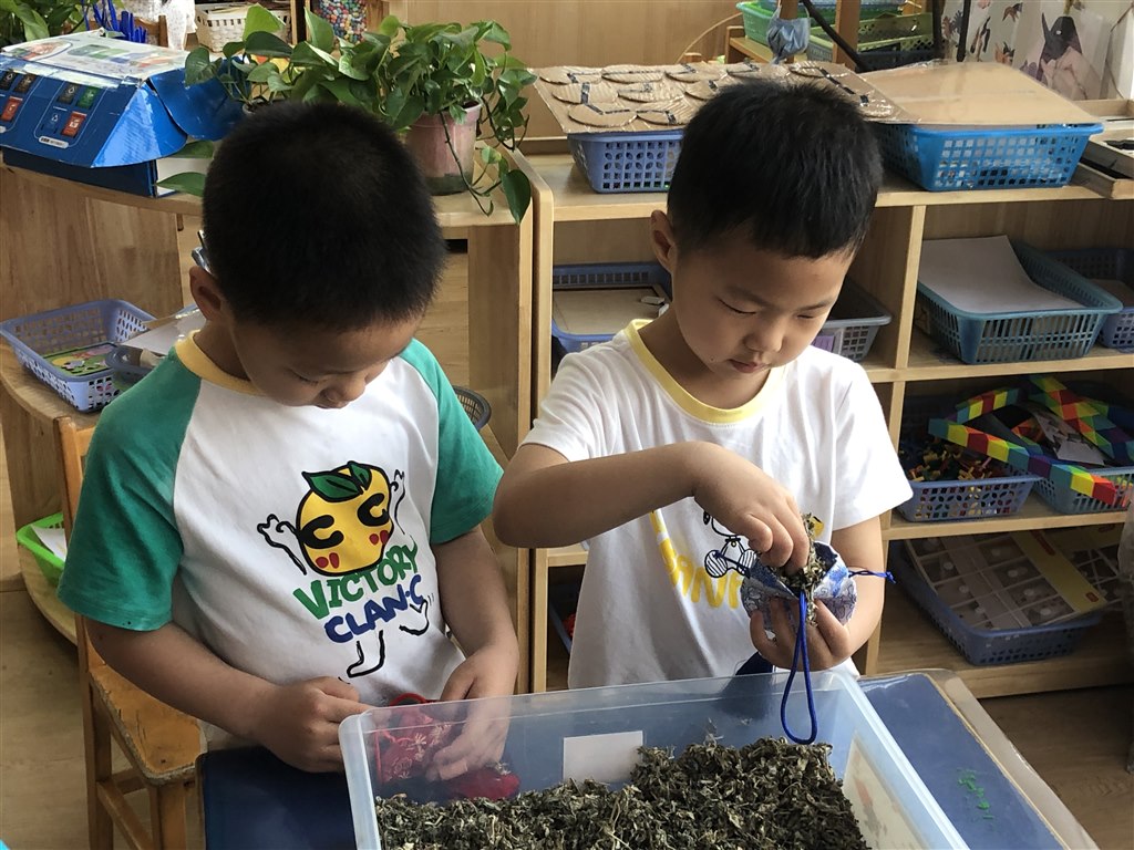 做香囊IMG_4074.JPG