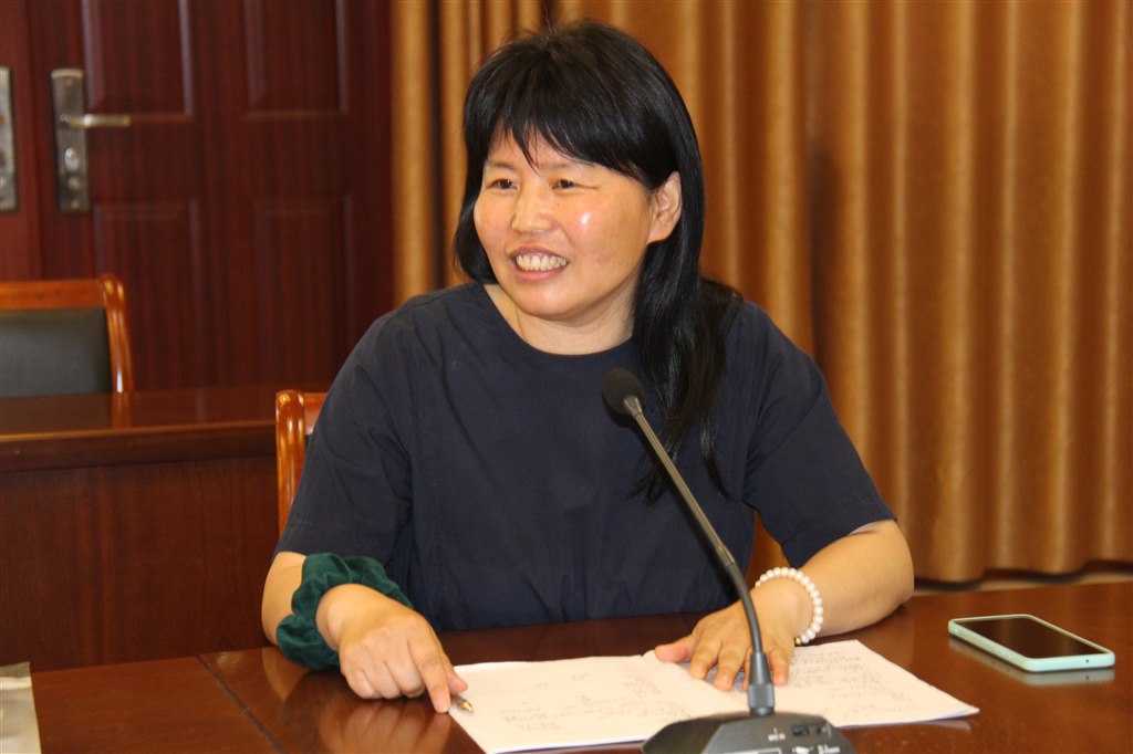 戴校长.JPG 戴校长.JPG