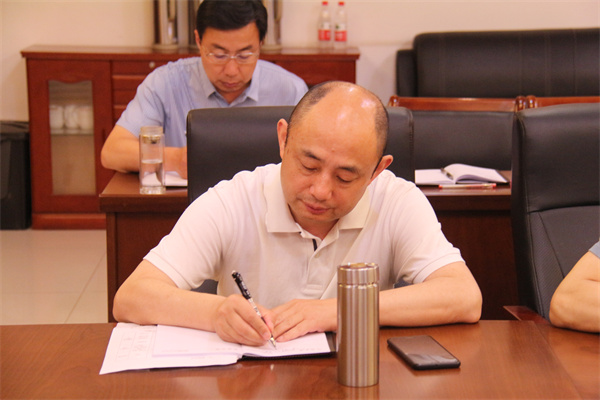 六月主题党日活动 (8).jpg