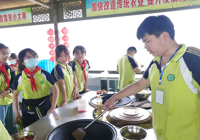 mmexport1655347210485_副本.jpg