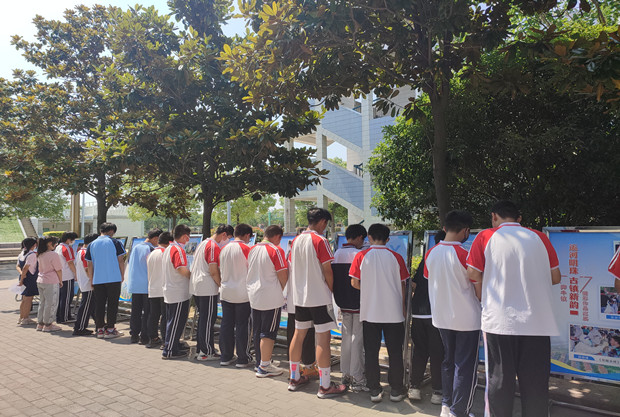 AEAC9E780159BFE64F0135A2ACF66CC8_副本.jpg