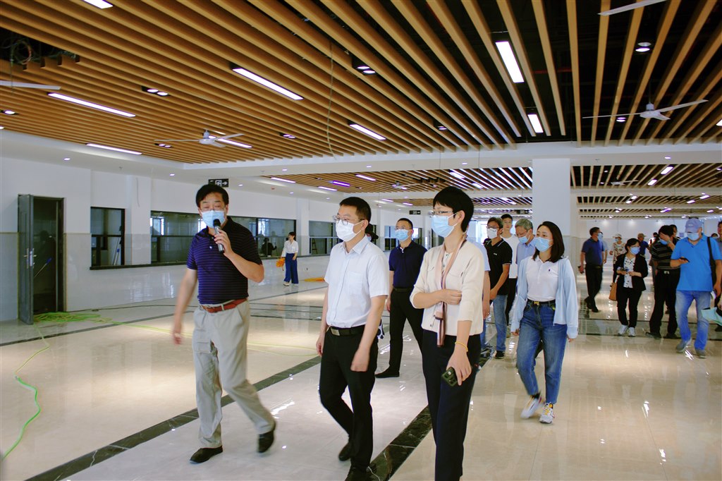 02.JPG