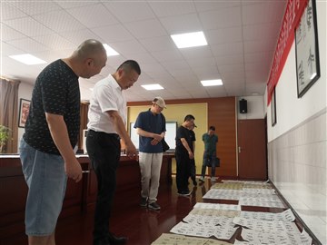 新竹高于旧竹枝，全凭老干为扶…