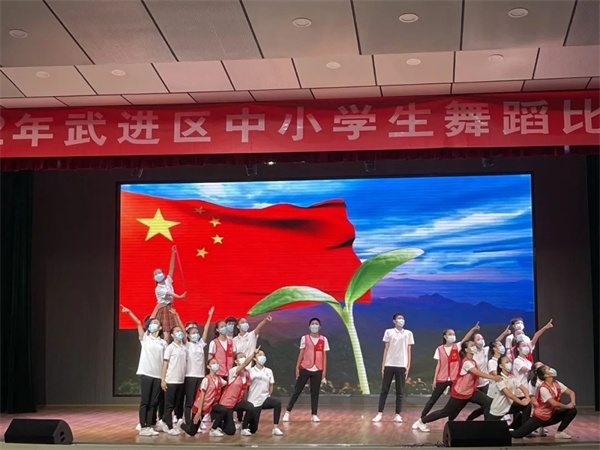 舞蹈1.jpg