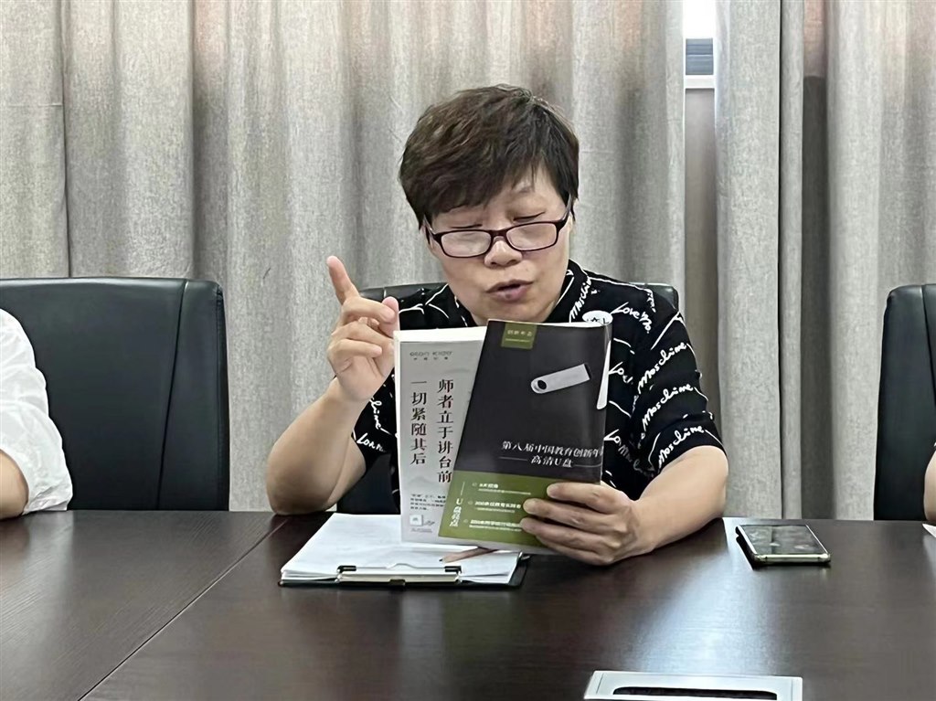王.jpg