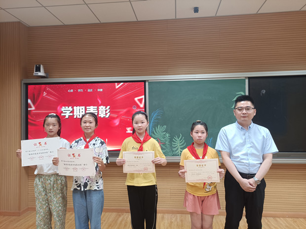 81E07C999AB137F69E87A0A60538794B_副本.jpg 81E07C999AB137F69E87A0A60538794B_副本.jpg