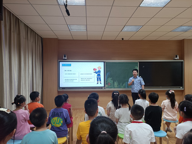 8AFCEDFFA44A70AECB99D937742B4951_副本.jpg 8AFCEDFFA44A70AECB99D937742B4951_副本.jpg