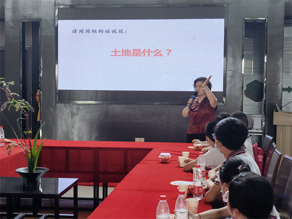 eae8c0ae2391a740ef59f61f5a6abbe.jpg