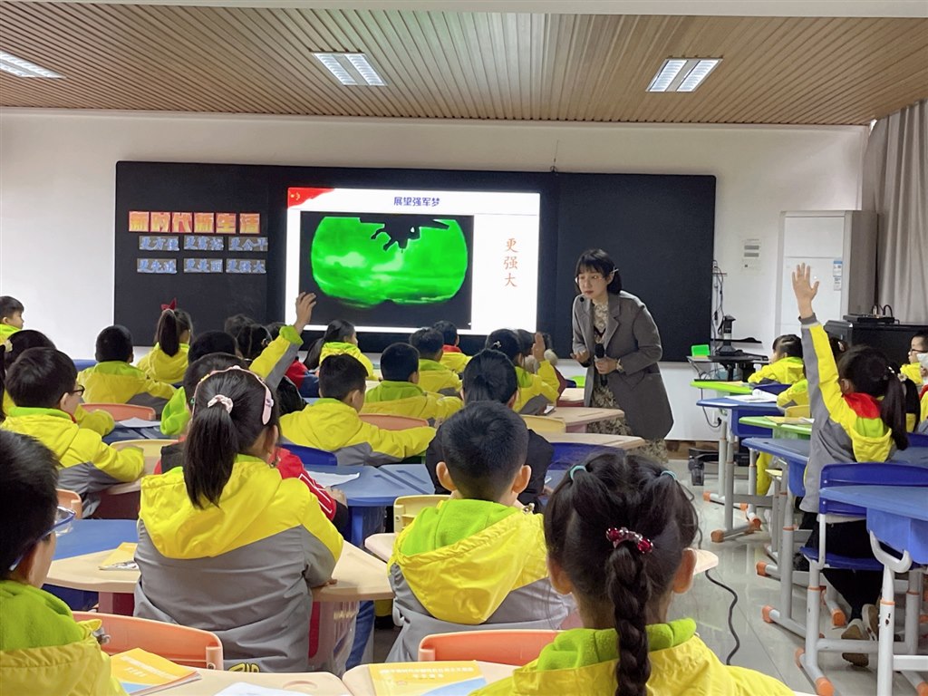 顾2.jpg