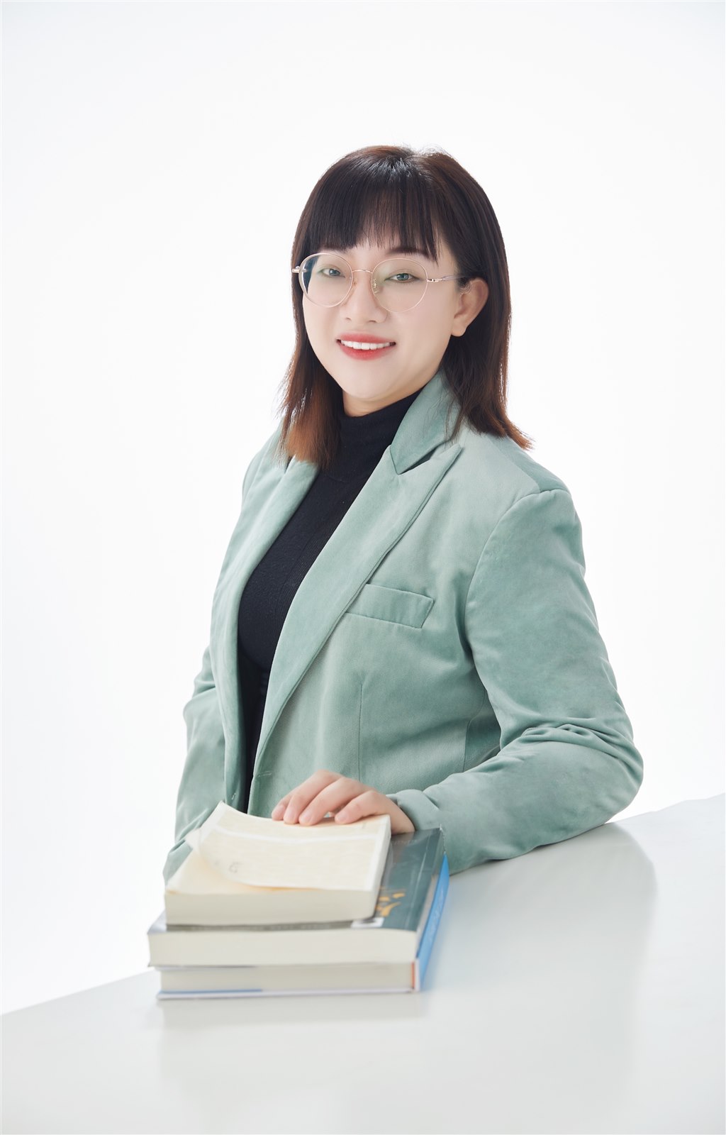 74杨蓓.jpg
