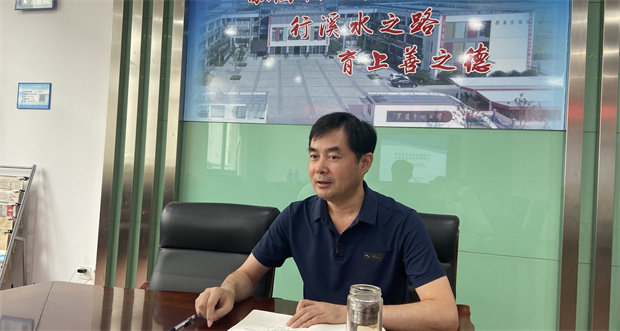 IMG_5451.jpg IMG_5451.jpg