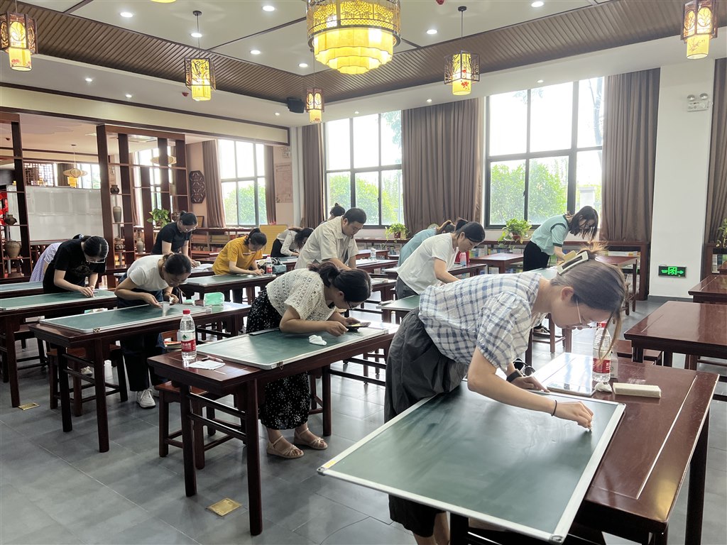 微信图片_20220824105744.jpg 微信图片_20220824105744.jpg