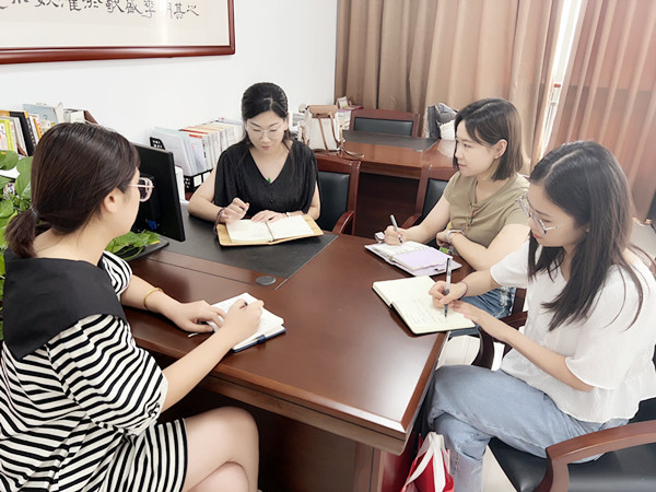 数学组_副本.jpg