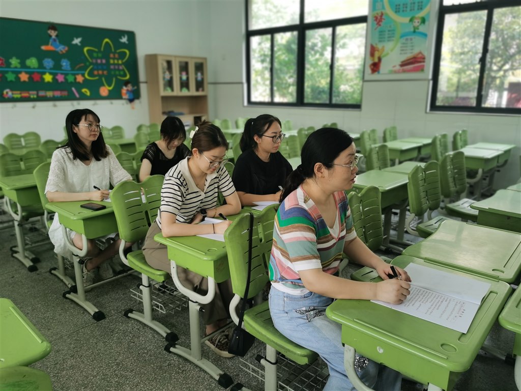 dd52c56af567fe30055fa91ca8b1133.jpg dd52c56af567fe30055fa91ca8b1133.jpg